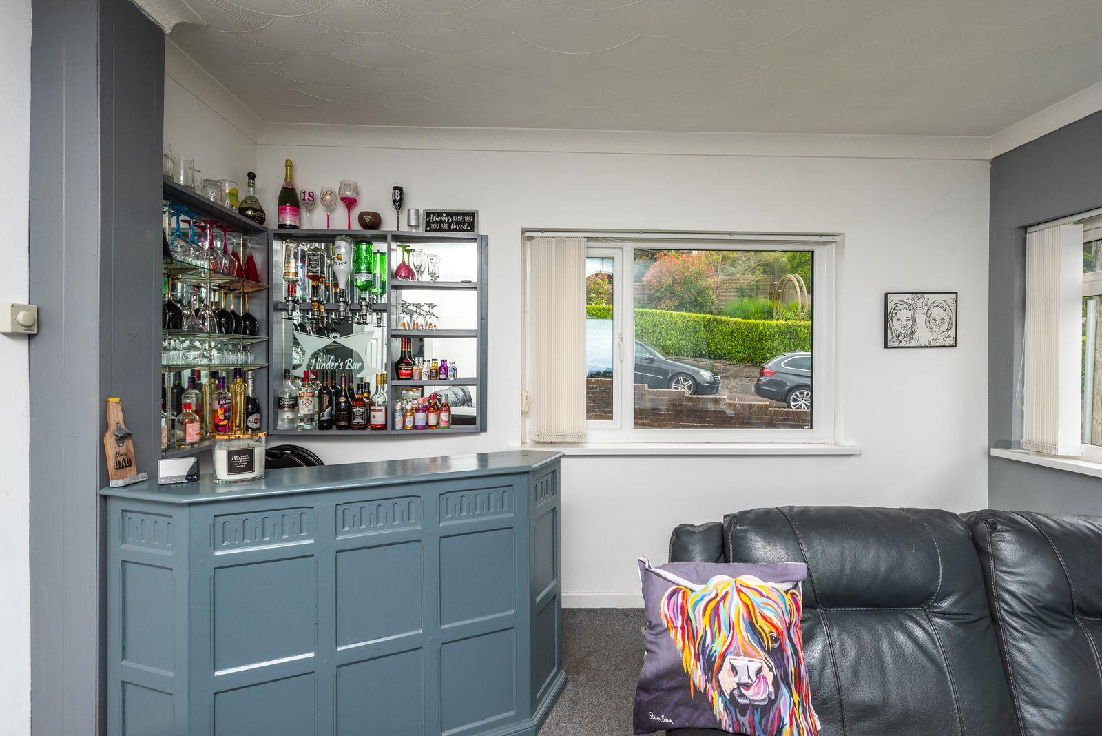 Lon Caron, Sketty, Swansea, SA2 0TW